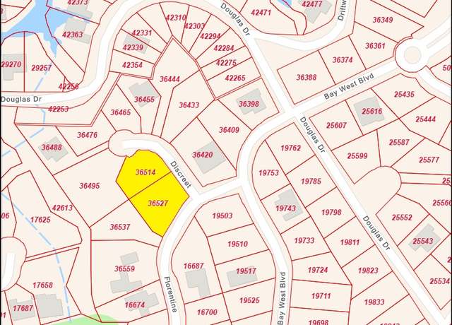 Property at 112 Discreet Cir, Horseshoe Bay, TX 78657