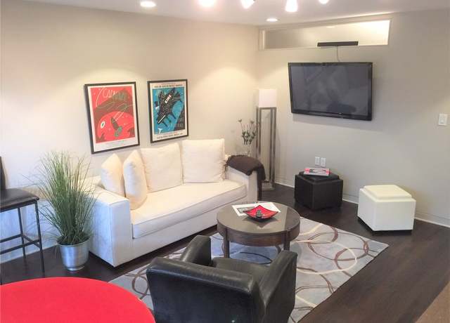 Property at 904 West Ave #212, Austin, TX 78701, 1 bed, 1 bath