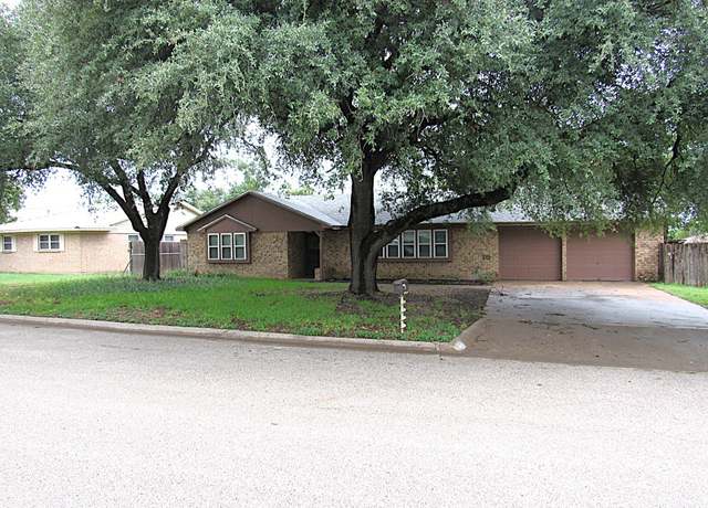 Property at 306 Ruggles Loop, Temple, TX 76501, 3 beds, 2 baths