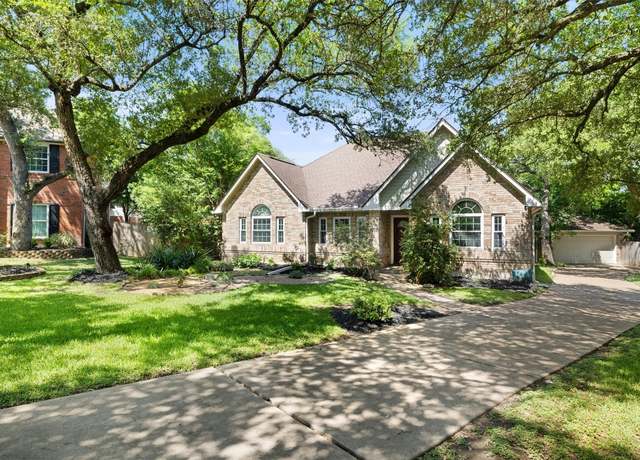Property at 11008 Needham Ct, Austin, TX 78739, 3 beds, 2 baths