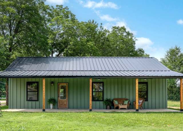 Property at 228 Cherry Dr, Lexington, TX 78947, 3 beds, 2 baths