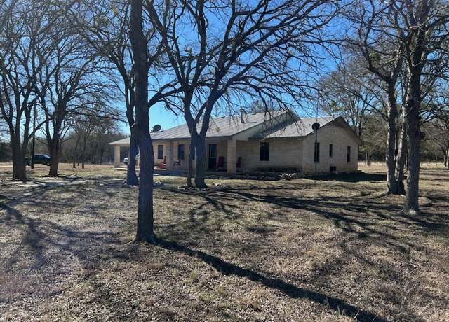 Property at 339 County Road 3500, Lampasas, TX 76550, 3 beds, 2.5 baths