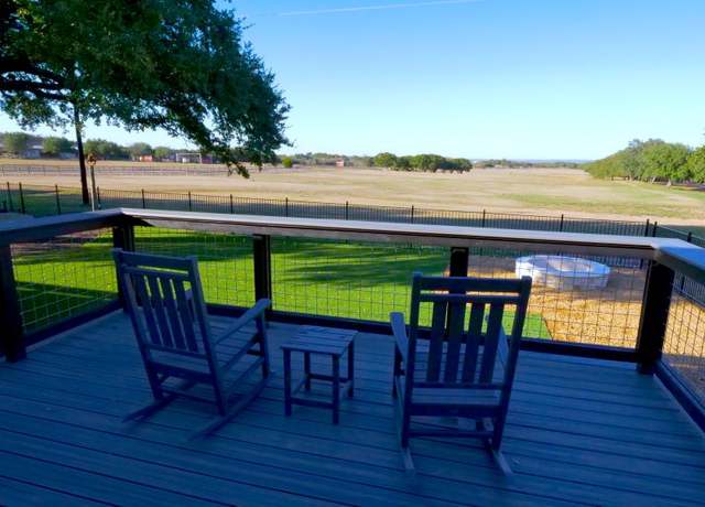 Property at 1115 County Road 414, Spicewood, TX 78669, 4 beds, 2.5 baths