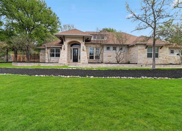 Property at 129 Valley View Dr, Bastrop, TX 78602, 4 beds, 2.5 baths