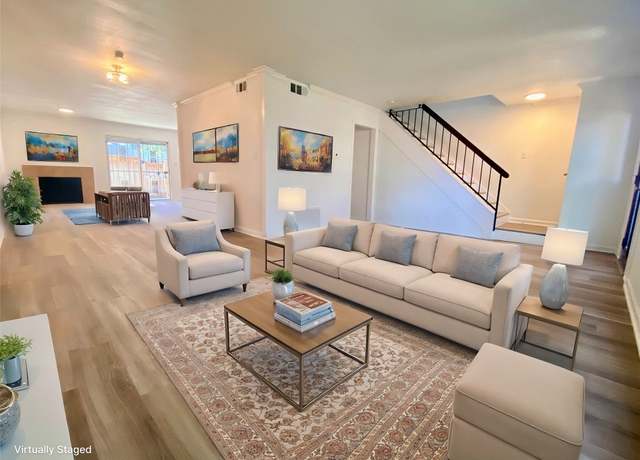 Property at 7241 Creekside Dr #70, Austin, TX 78752, 3 beds, 2.5 baths