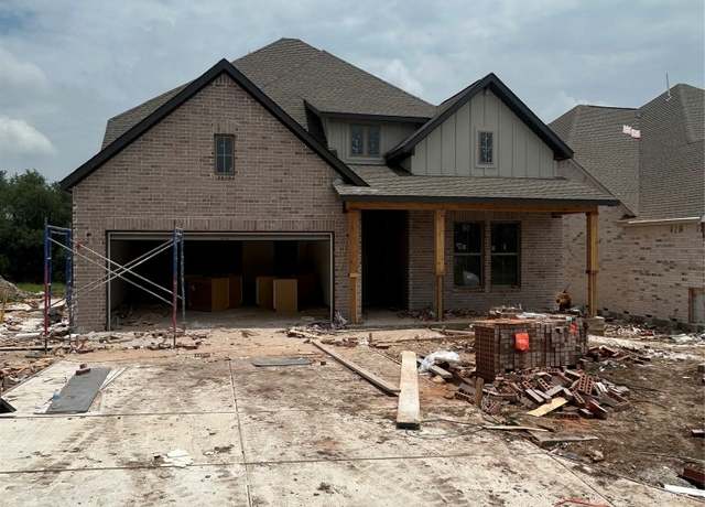 Property at 1429 Blue Moon Dr, Georgetown, TX 78628, 4 beds, 3 baths