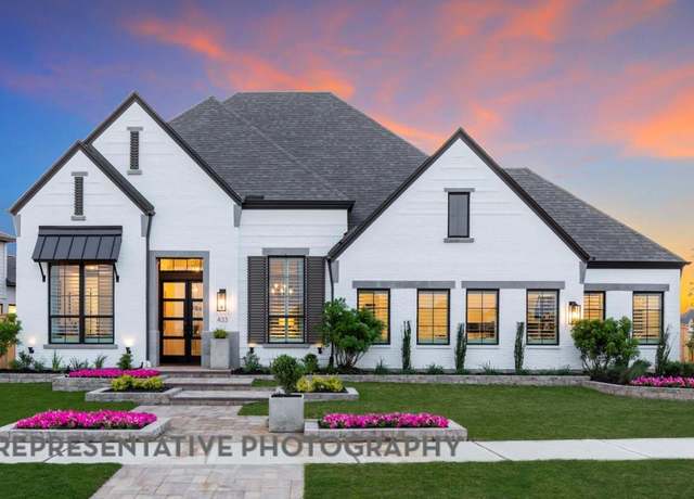 Property at 101 Ribera Dr, Liberty Hill, TX 78642, 4 beds, 4.5 baths