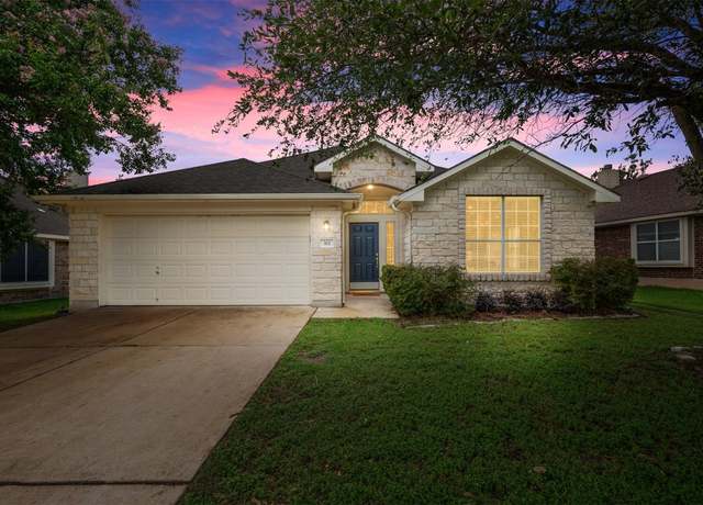 Property at 301 River Crossing Trl, Round Rock, TX 78665, 4 beds, 2 baths