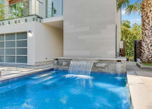 Property at 1107 W 31st St, Austin, TX 78705, 4 beds, 4.5 baths