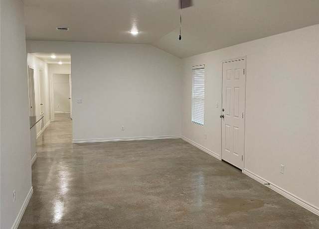 Property at 2313 Zanoletti Ct, Temple, TX 76504, 6 beds, 4 baths
