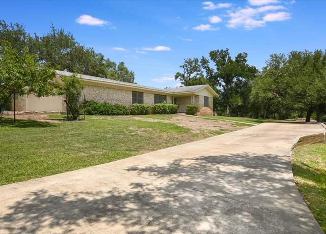 Property at 9504 Flintrock Cir, Austin, TX 78737, 3 beds, 2 baths