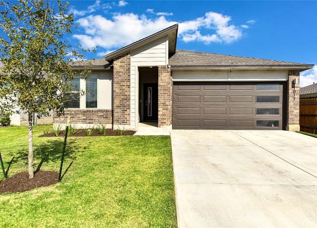 Property at 1017 Tipton St, Georgetown, TX 78633, 4 beds, 2.5 baths