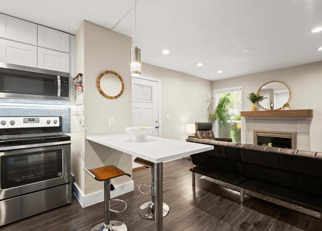 Property at 935 La Posada Dr #148, Austin, TX 78752, 2 beds, 2 baths