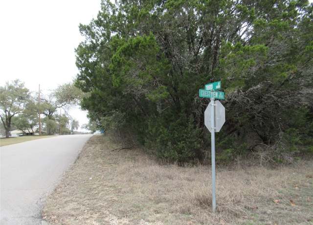Property at 10802 Crestview Dr, Jonestown, TX 78645