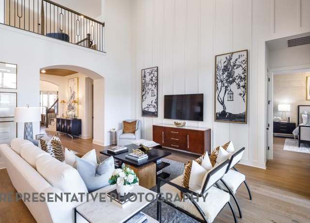 Property at 233 Belanger Canyon Dr, Liberty Hill, TX 78642, 4 beds, 4.5 baths