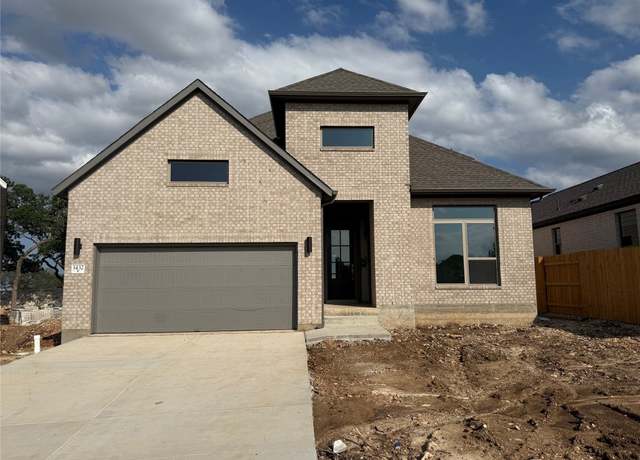 Property at 1432 Snowdrop Dr, Georgetown, TX 78628, 4 beds, 3 baths