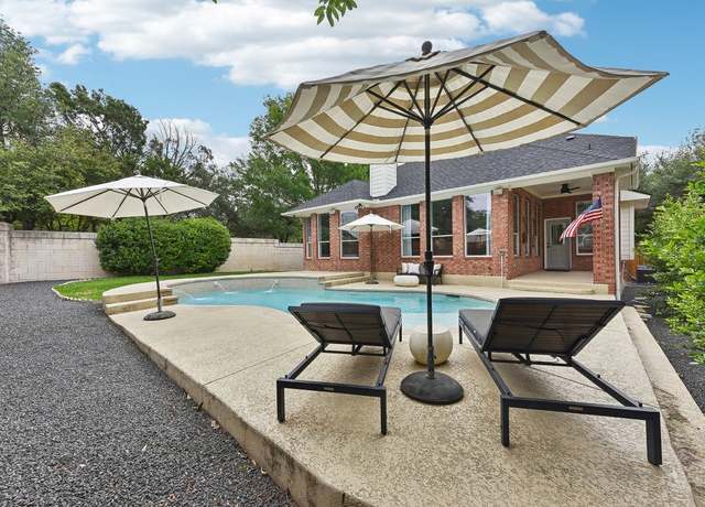 Property at 340 Palo Alto Way, Austin, TX 78732, 4 beds, 3.5 baths