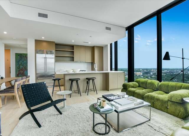 Property at 610 Davis St #1902, Austin, TX 78701, 3 beds, 3 baths