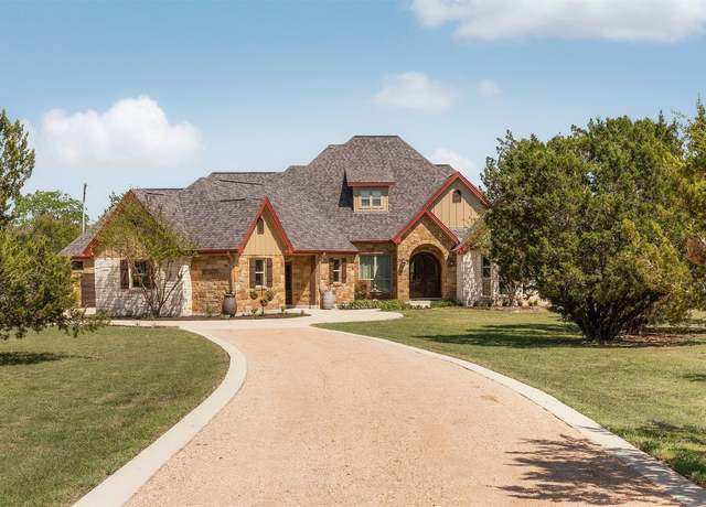 Property at 617 Chama Trce, Dripping Springs, TX 78620, 5 beds, 3 baths