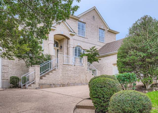 Property at 2114 Cliffs Edge Dr, Austin, TX 78733, 4 beds, 3.5 baths