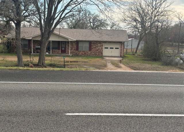 Property at 2187 - 2201 W Highway 290, Giddings, TX 78942, 6 beds, 3.5 baths