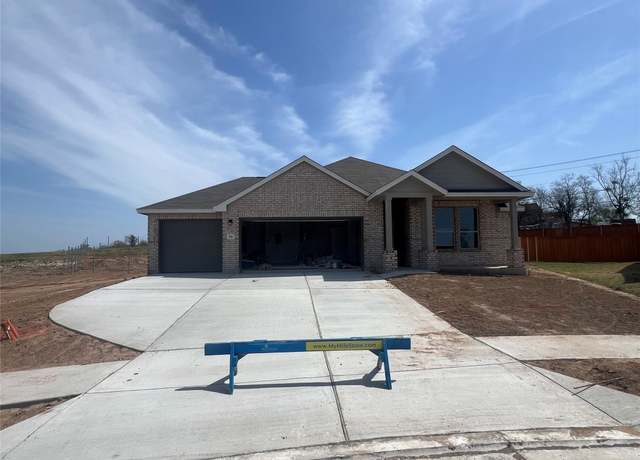 Property at 251 Dogvane Cir, Kyle, TX 78640, 4 beds, 3 baths