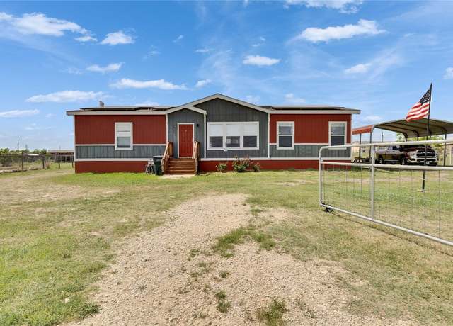 Property at 183 Alma Ln, Niederwald, TX 78640, 3 beds, 2 baths