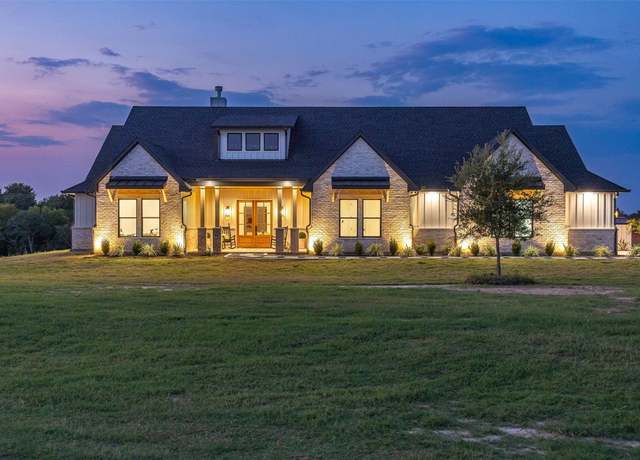 Property at 10343 Sunny Meadow Dr, Chappell Hill, TX 77426, 3 beds, 3.5 baths
