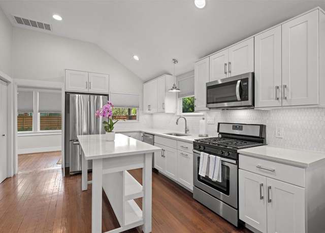 Property at 1309 Garden St Unit A, Austin, TX 78702, 2 beds, 2 baths