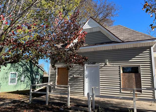 Property at 1302 N 2nd St, Killeen, TX 76541, 4 beds, 2 baths