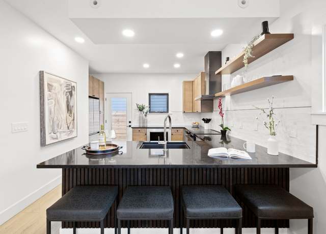 Property at 2602 Little John Ln Unit C, Austin, TX 78704, 3 beds, 2.5 baths