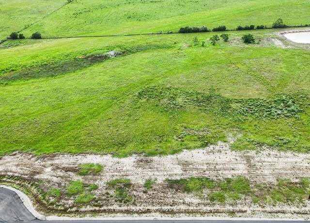 Property at 1362 Saddleback Dr, Bellville, TX 77418