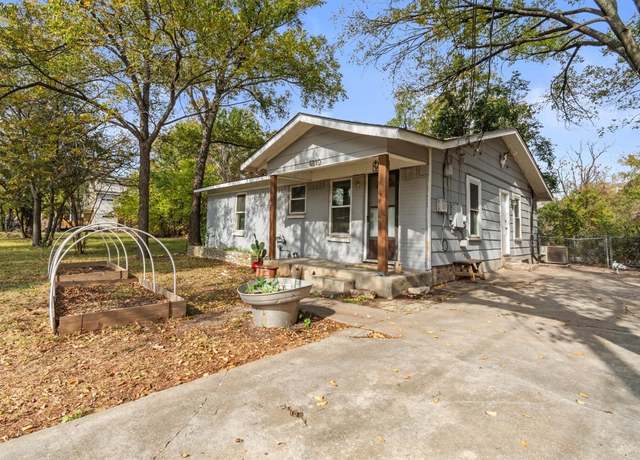 Property at 4810 Prock Ln, Austin, TX 78721, 3 beds, 2 baths