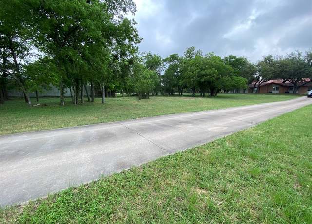 Property at 758 Live Oak St, Kyle, TX 78640