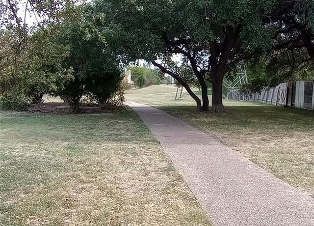 Property at 1411 N Gracy Farms Ln N #100, Austin, TX 78758, 2 beds, 2.5 baths