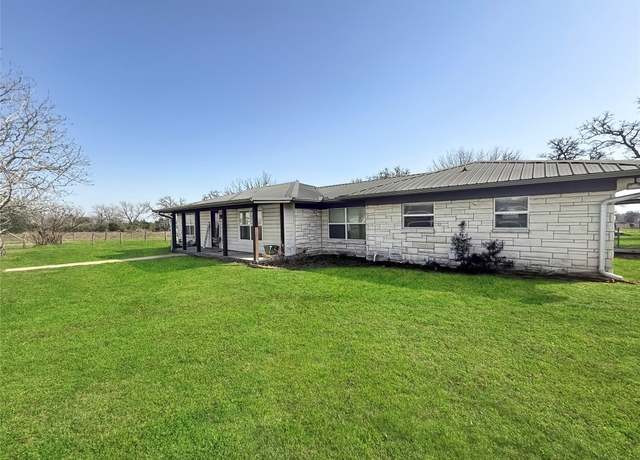 Property at 1401 Fm 112, Lexington, TX 78947, 3 beds, 2 baths