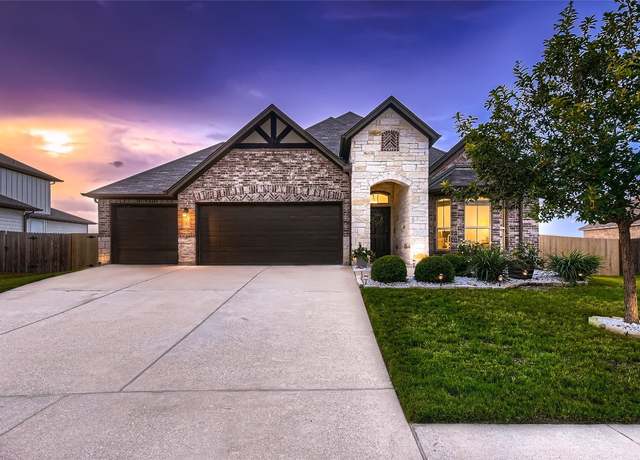 Property at 13417 Larrys Ln, Manchaca, TX 78652, 4 beds, 3 baths