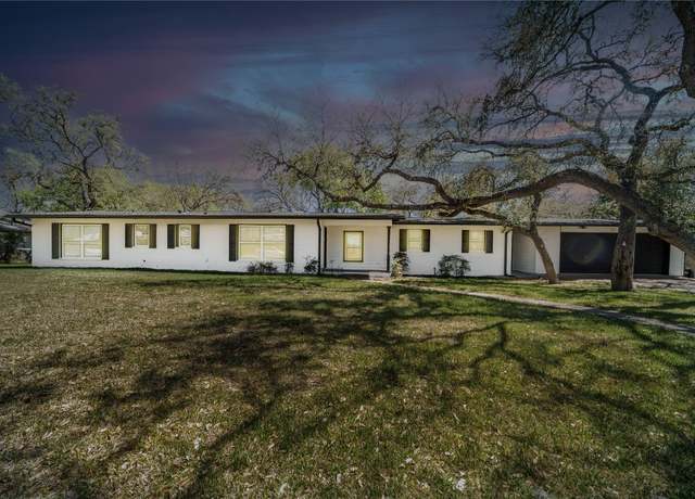Property at 615 Dale Dr, San Marcos, TX 78666, 4 beds, 3 baths