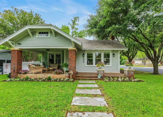 Property at 1502 Olive St, Georgetown, TX 78626, 2 beds, 1 bath