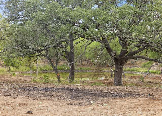 Property at 700 Cr 171, Nixon, TX 78140