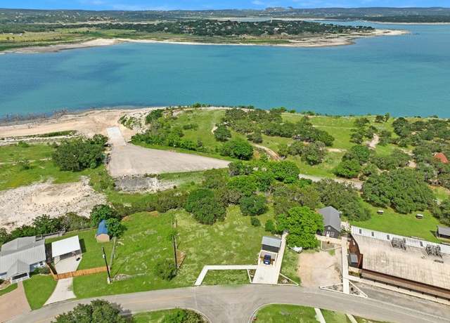 Property at 944 Ledgerock Dr, Canyon Lake, TX 78133
