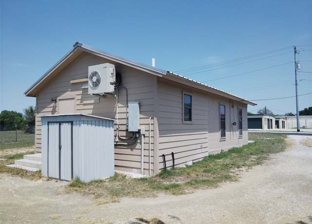 Property at 306 N West St, Burnet, TX 78611, 1 bath
