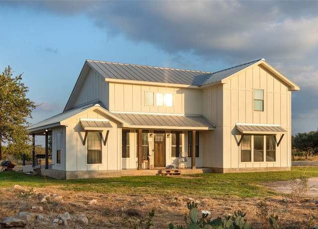 Property at 164 Lake On Flat Creek Dr, Johnson City, TX 78636, 3 beds, 2.5 baths