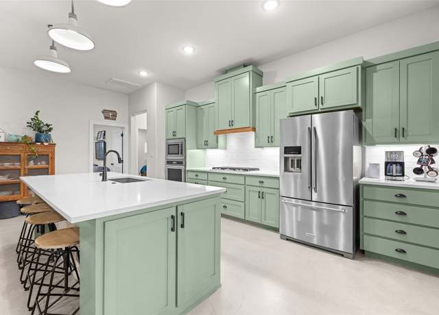 Property at 1020 County Road 149, Georgetown, TX 78626, 3 beds, 2.5 baths