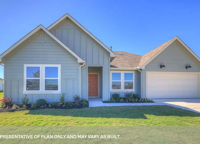 Property at 610 Radley Rd, Lockhart, TX 78644, 3 beds, 2 baths