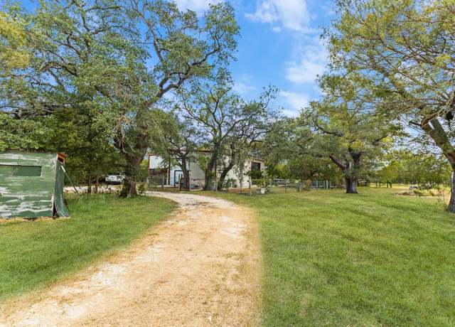 Property at 218 Alexandra Ln, Dale, TX 78616, 1 bath