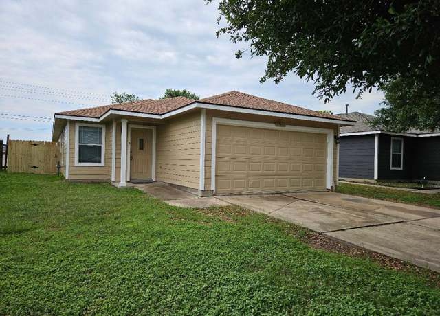 Property at 17900 Honey Locust Ln, Elgin, TX 78621, 3 beds, 2 baths
