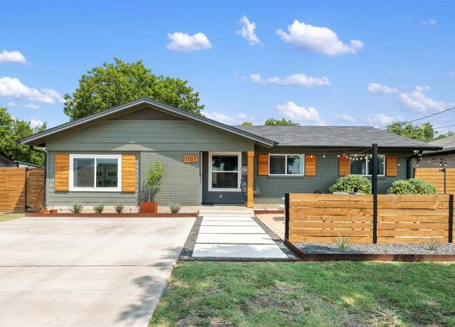 Property at 1107 E 17th St, Georgetown, TX 78626, 4 beds, 2 baths