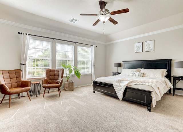 Property at 140 Housefinch Loop, Leander, TX 78641, 4 beds, 3 baths