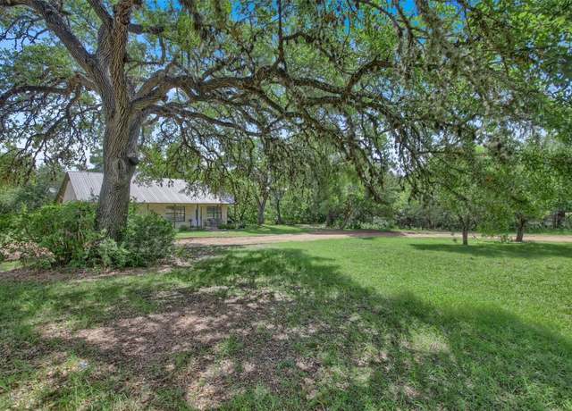 Property at 330 Arrowlake Rd, Wimberley, TX 78676, 3 beds, 2 baths